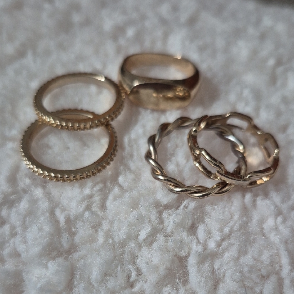 Elegant Gold-Tone Ring Set